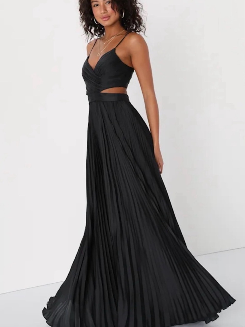 Black Lulus Pleated Maxi Dress with Cutout Waist